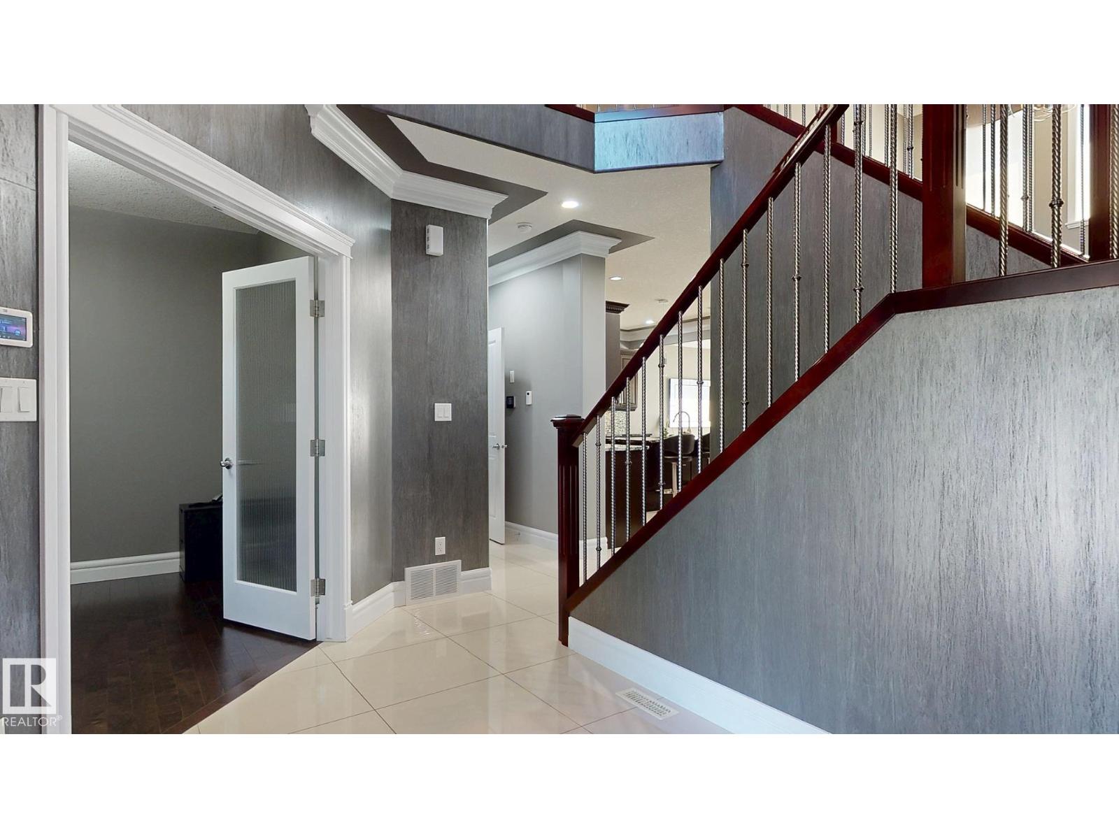 Additional image 3 of 475 Allard Boulevard SW, Edmonton, AB, T6W3H4