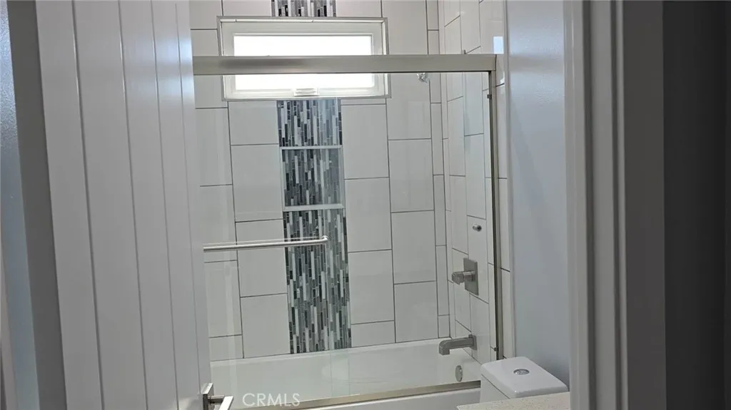 Additional image 30 of 2250 W 14th St, Los Angeles, CA 90006