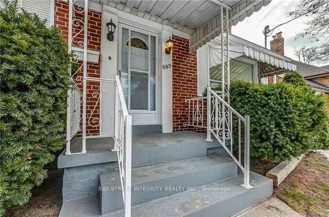 Additional image 2 of 889 Royal York Road, Toronto, ON, M8Y 2V5