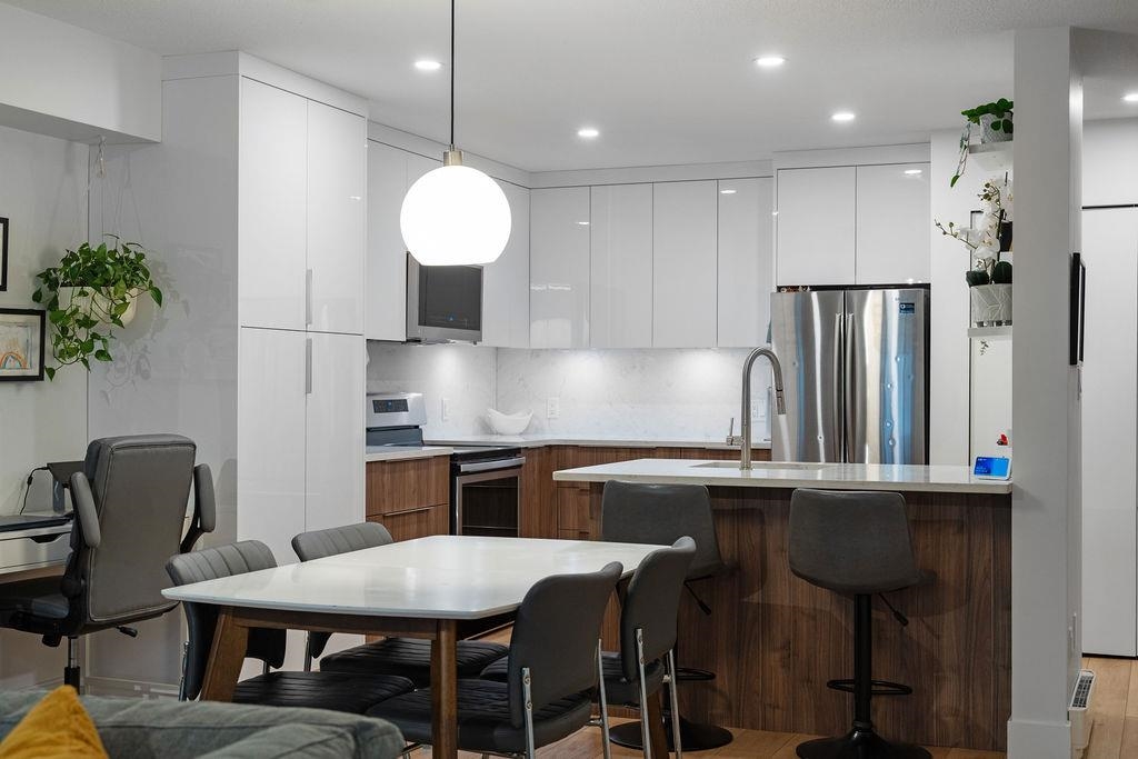 Additional image 2 of 110-3978 Albert Street, Burnaby, BC, V5C 2E1