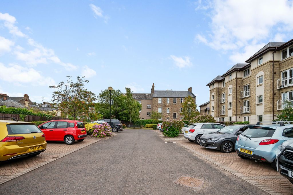 Additional image 12 of 2 bed flat for saleFlat 39 St. Vincent Court, St. Vincent Street, Broughty Ferry DD5