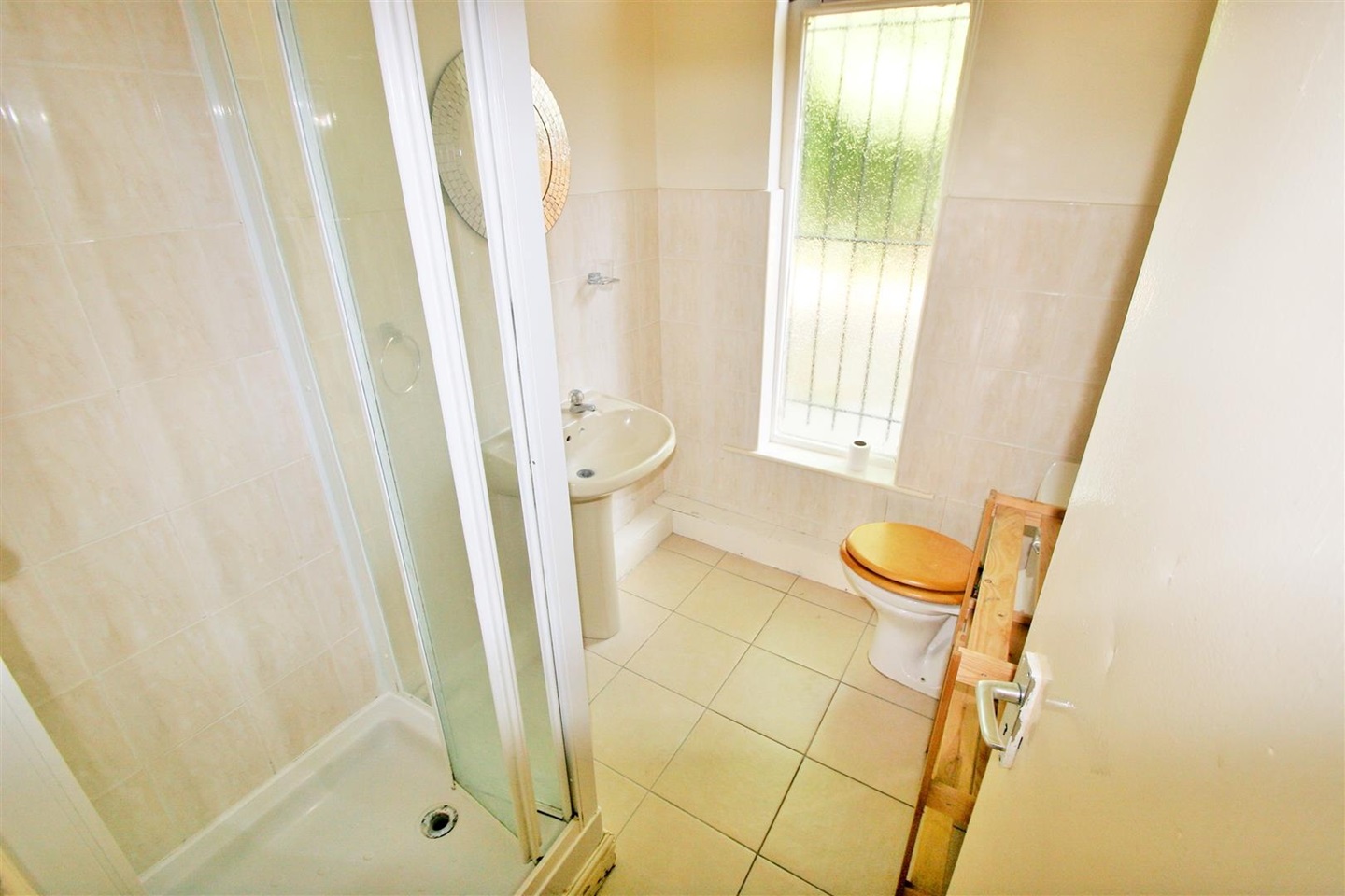 Additional image 7 of 3 Bed Flat, North Hill Road, LS6, N1 7GU