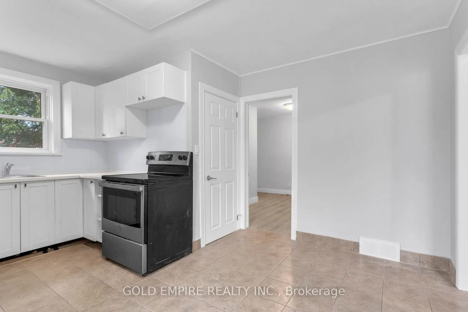 Additional image 8 of 908 Trafalgar Street