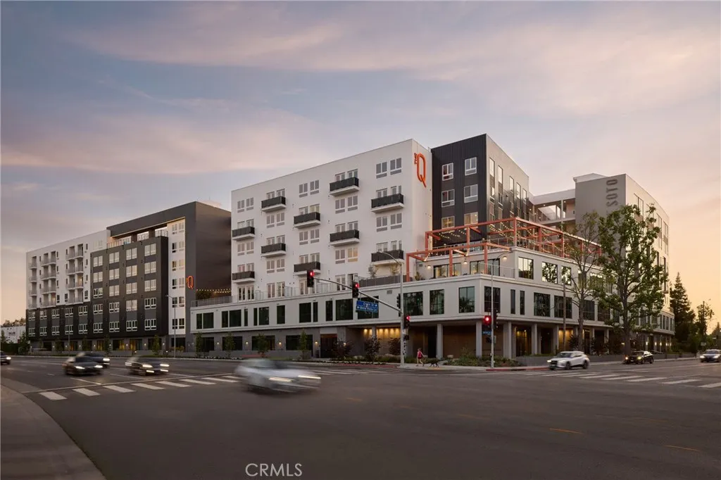 Additional image 2 of 21010 Erwin Street Unit 623, Woodland Hills, CA 91367