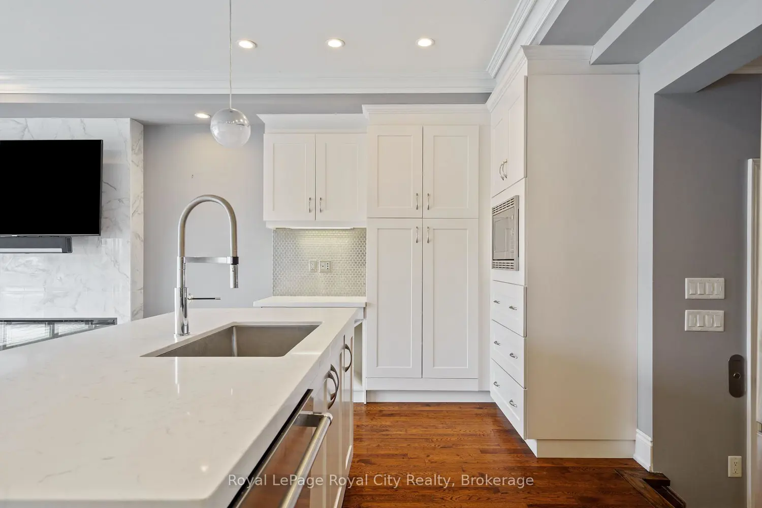 Additional image 6 of 216 Rebecca Street