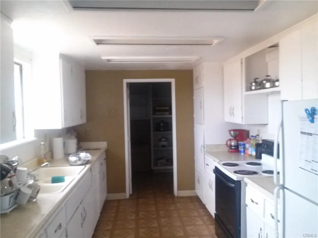 Additional image 4 of 21281 Park Ave, Hinkley, CA 92347