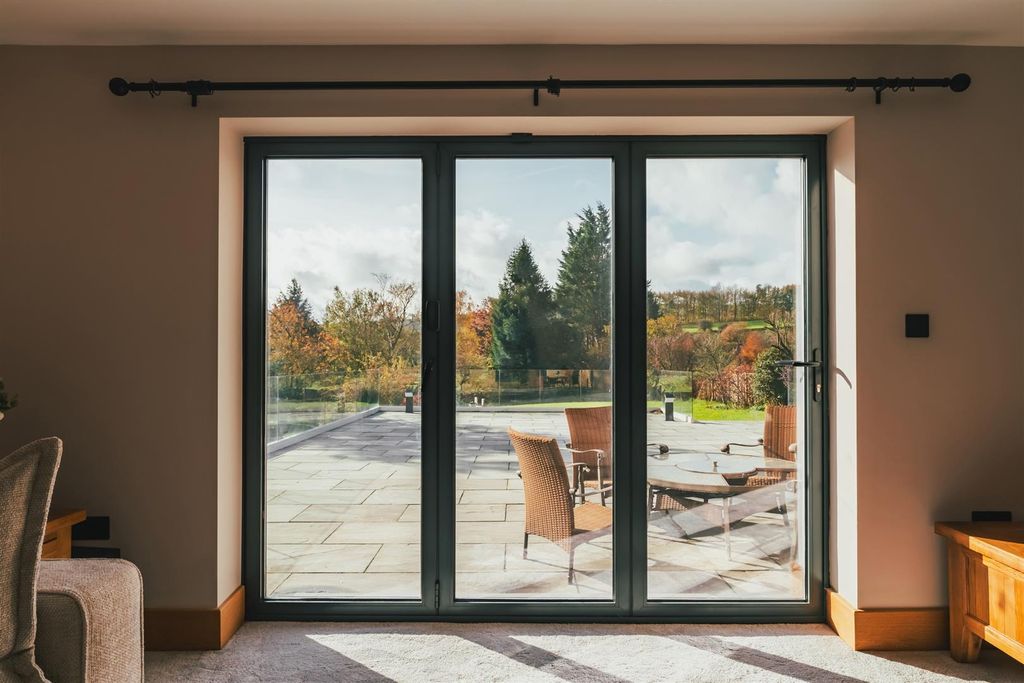 Additional image 8 of 4 bed detached house for saleStation Road, Hope, Hope Valley S33