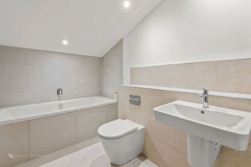 Additional image 16 of 3 bed flat for saleIsland Street, Salcombe TQ8