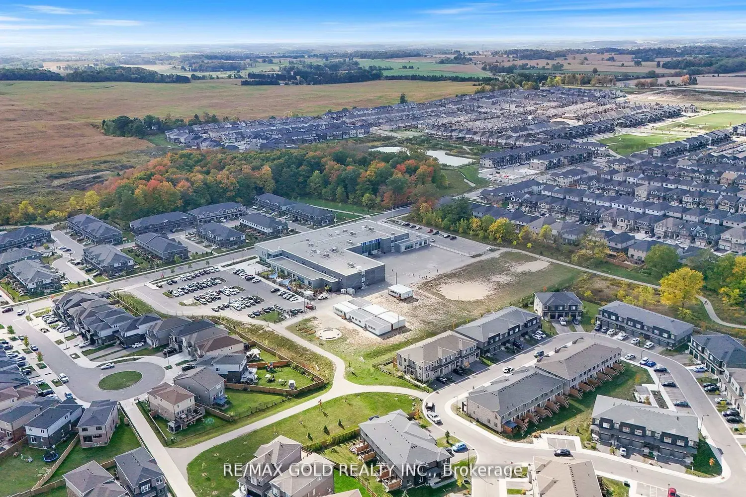 Additional image 20 of 82 Pony Way