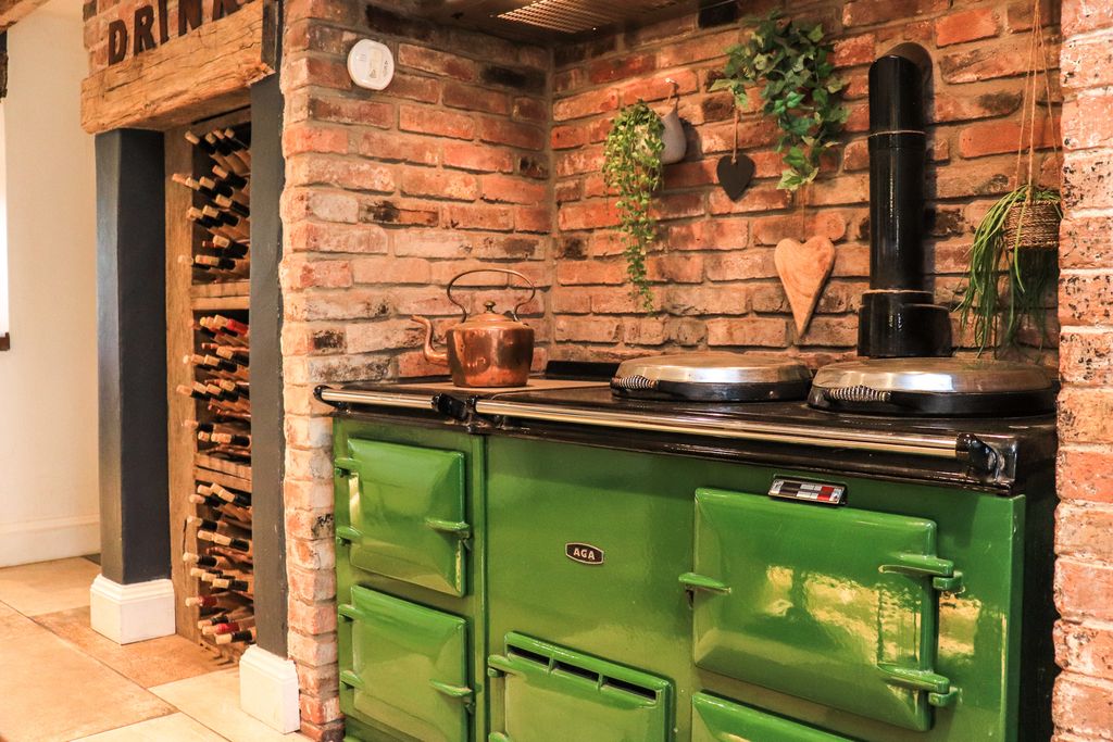 Additional image 9 of 7 bed farmhouse for saleElford Road, Tamworth B79