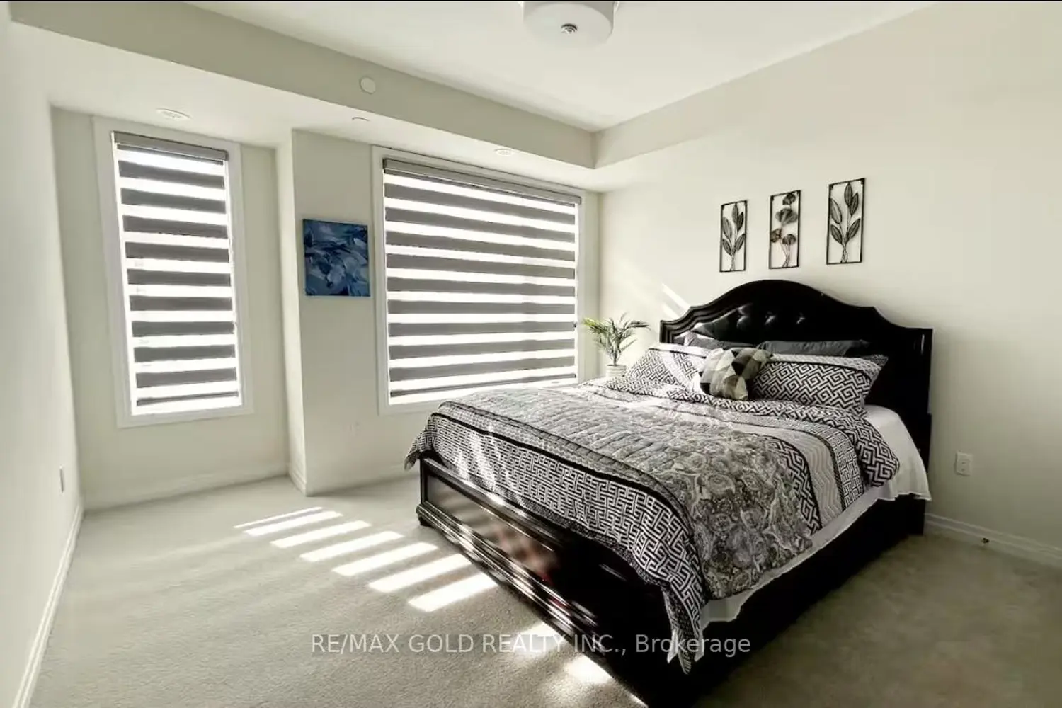 Additional image 5 of 35 Fieldridge Crescent 36