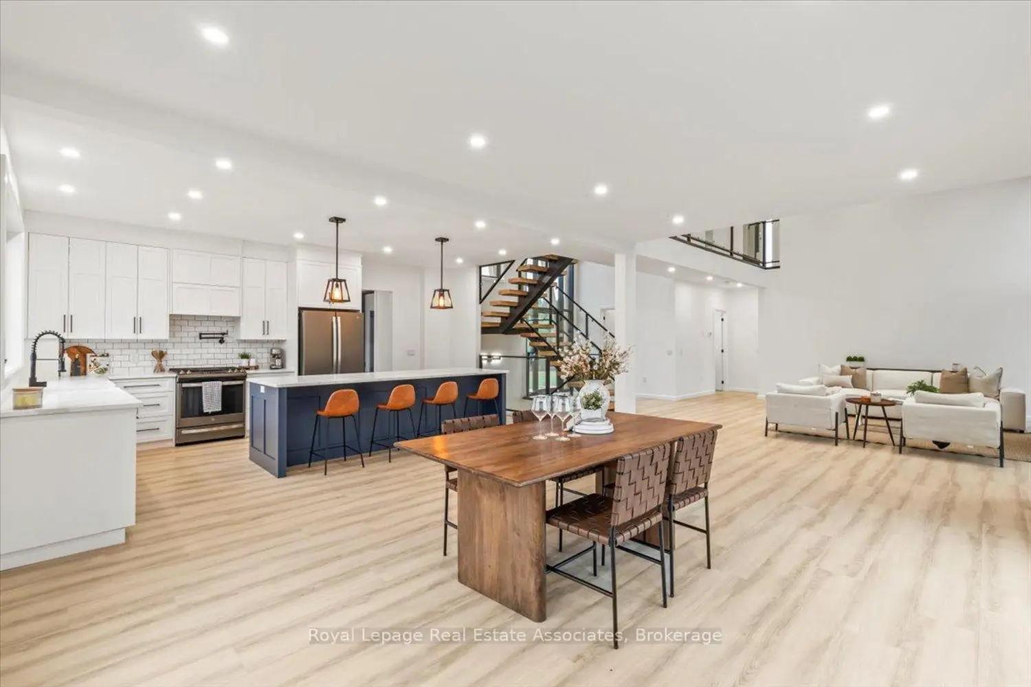 Additional image 6 of 174265 Mulock Road