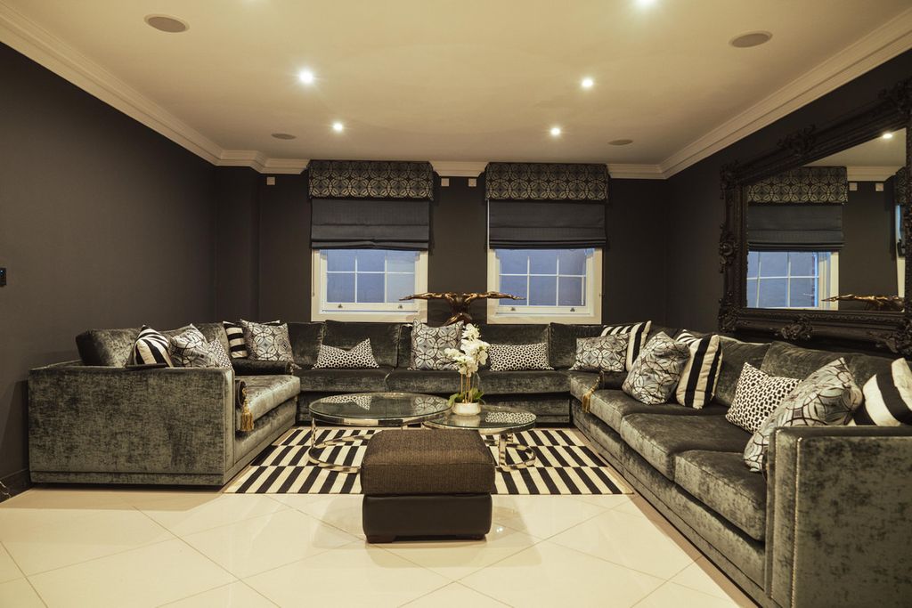 Additional image 6 of 9 bed detached house for saleSlade Oak Lane, Gerrards Cross SL9