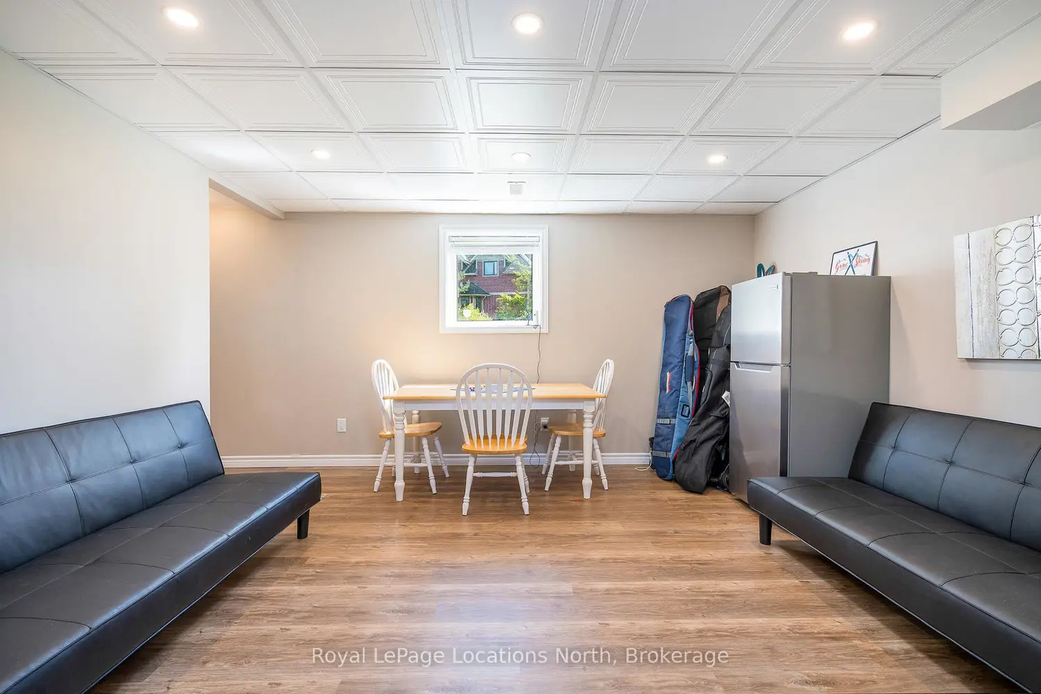 Additional image 15 of 796362 Grey 19 Road