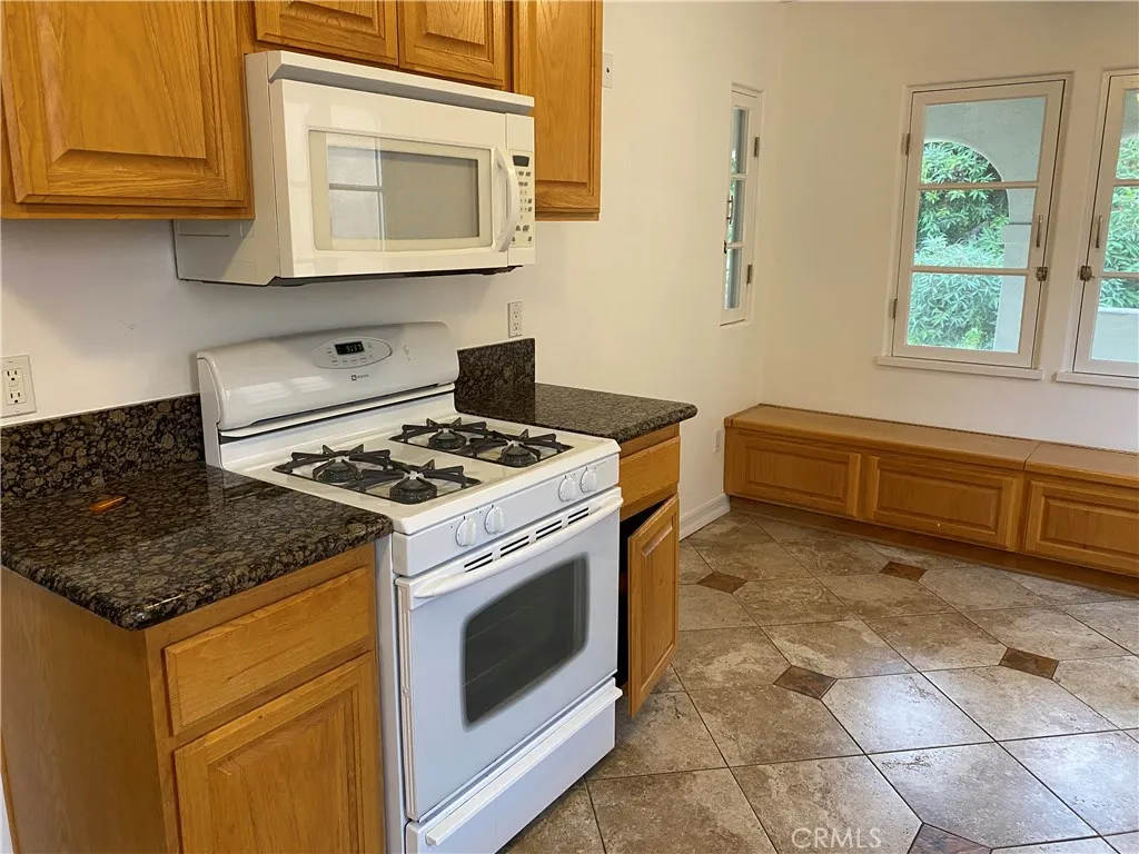 Additional image 60 of 1028 S Crescent Heights Boulevard, Los Angeles, CA 90035