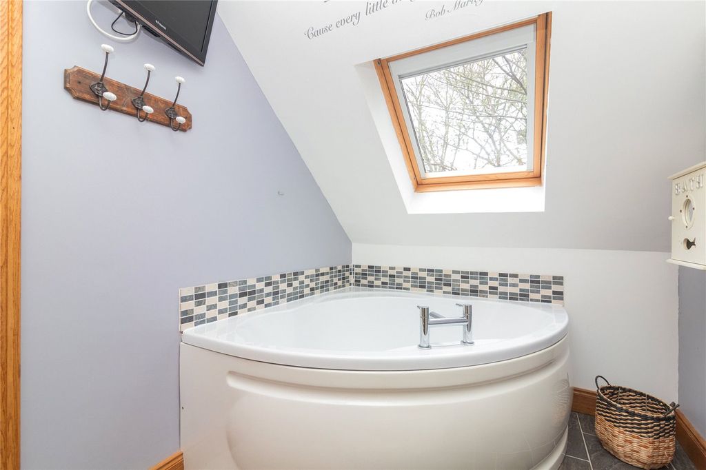 Additional image 11 of 5 bed flat for saleThe Chalet, Dunard House, Kinlochard, Stirling, Stirlingshire FK8