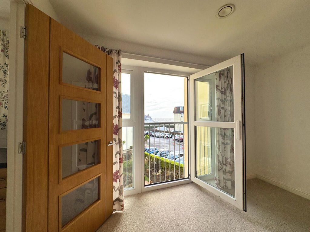 Additional image 8 of 1 bed flat for saleMiddleton Court, Porthcawl CF36