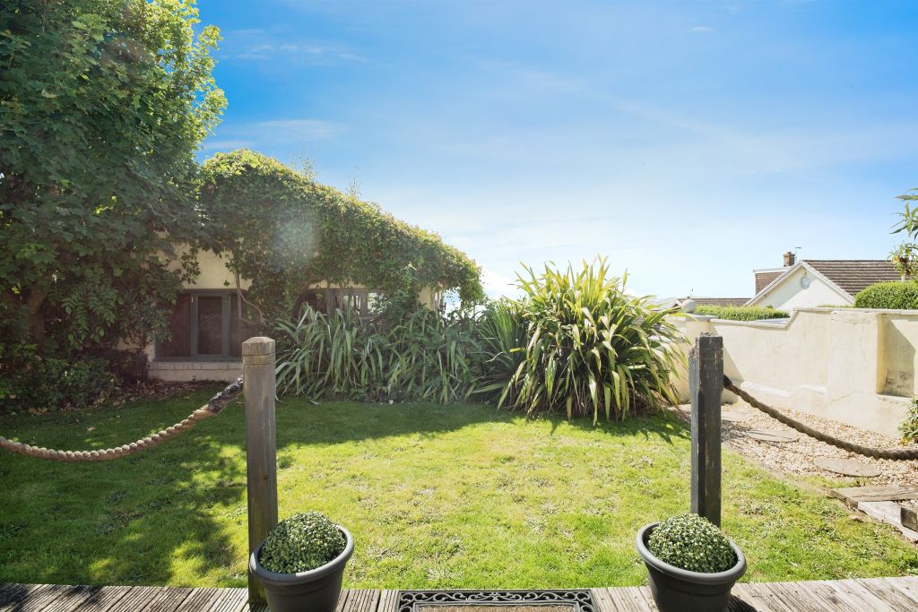 Additional image 2 of 2 bed flat for saleSeaview Drive, Ogmore-By-Sea CF32
