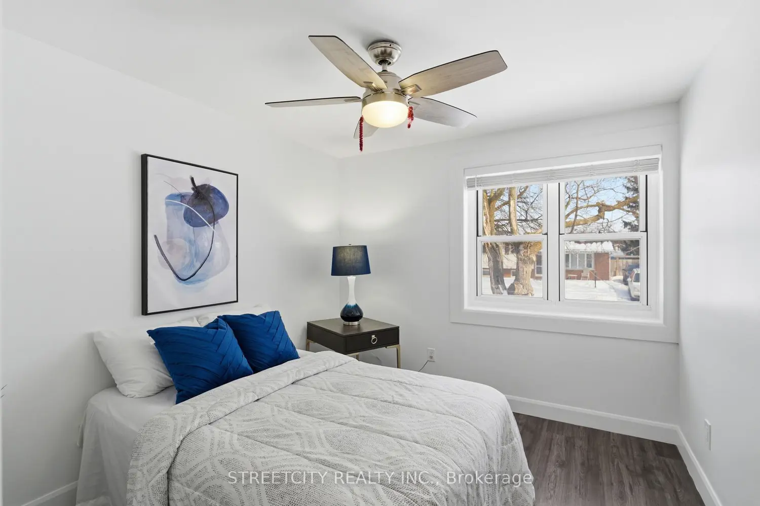 Additional image 11 of 64 Downing Crescent