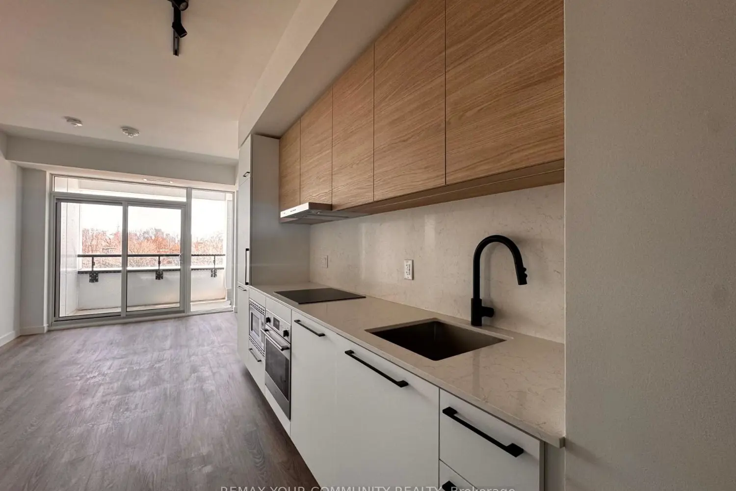 Additional image 2 of 1050 Eastern Avenue 314