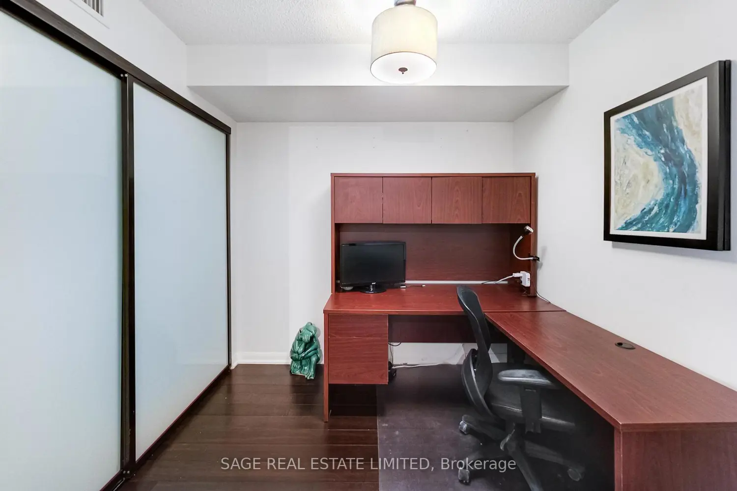 Additional image 8 of 313 Richmond Street 562