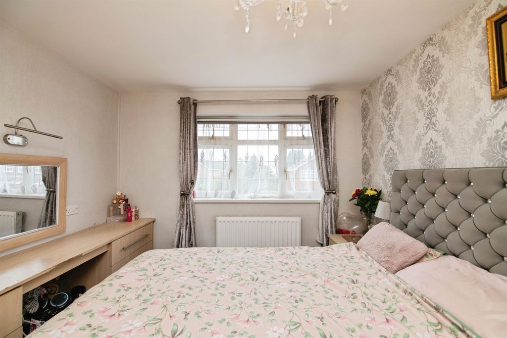 Additional image 12 of 4 bed semi-detached house for saleWooding Crescent, Tipton DY4