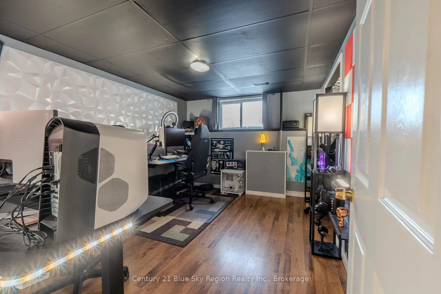 Additional image 14 of 529 Pine Street