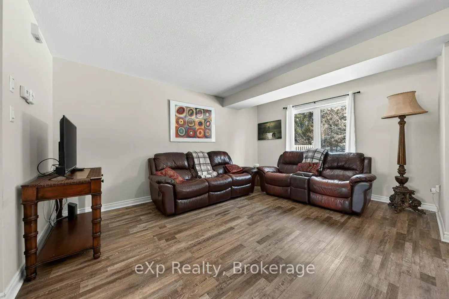 Additional image 9 of 55 Laughland Lane