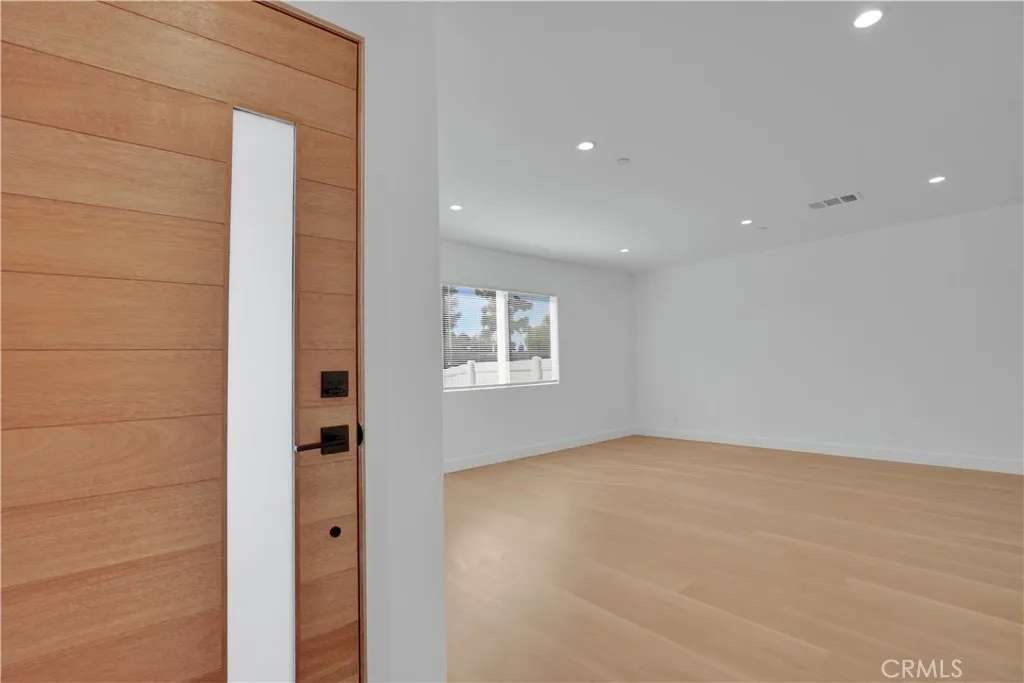 Additional image 38 of 18225 Chatsworth St, Northridge, CA 91326