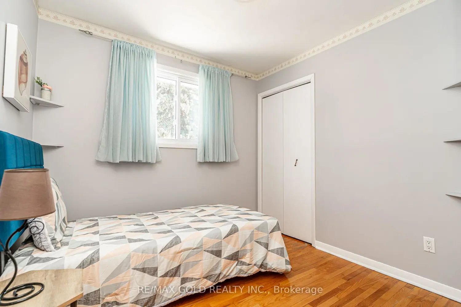 Additional image 12 of 11 Edgebrook Crescent