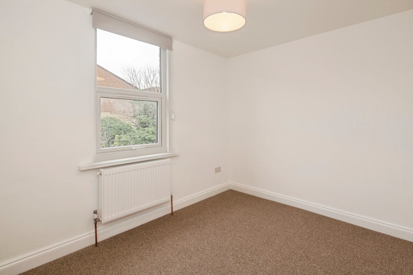 Additional image 7 of 2 Bed Flat, Valmar Road, SE5, N1 7GU