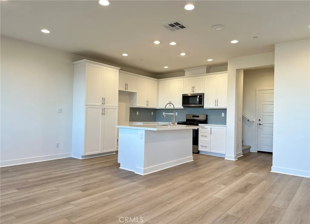 Additional image 3 of 4283 S Hollyhock Paseo, Ontario, CA 91761