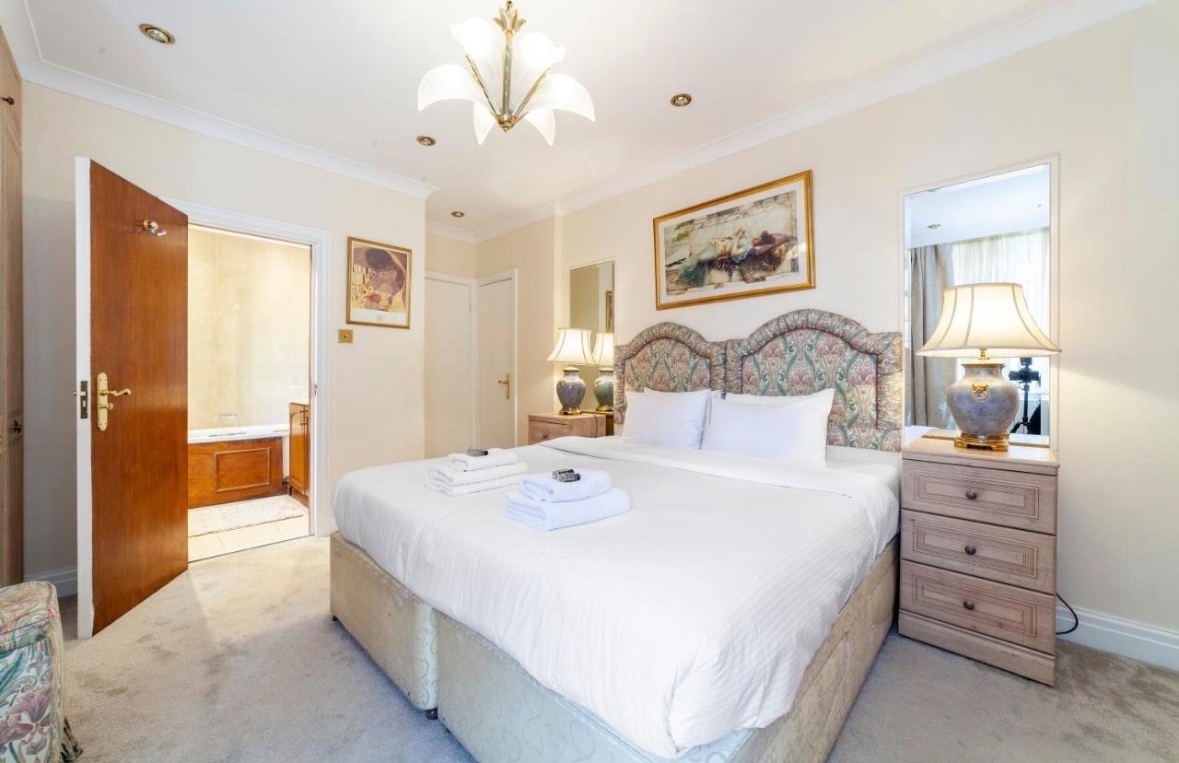 Additional image 3 of 3 Bed Flat, Regency Lodge, NW3, N1 7GU