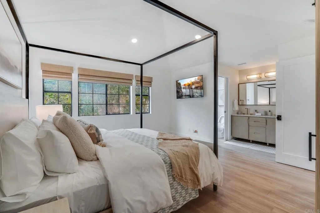 Additional image 18 of 141 N Acacia Ave, Solana Beach, CA 92075