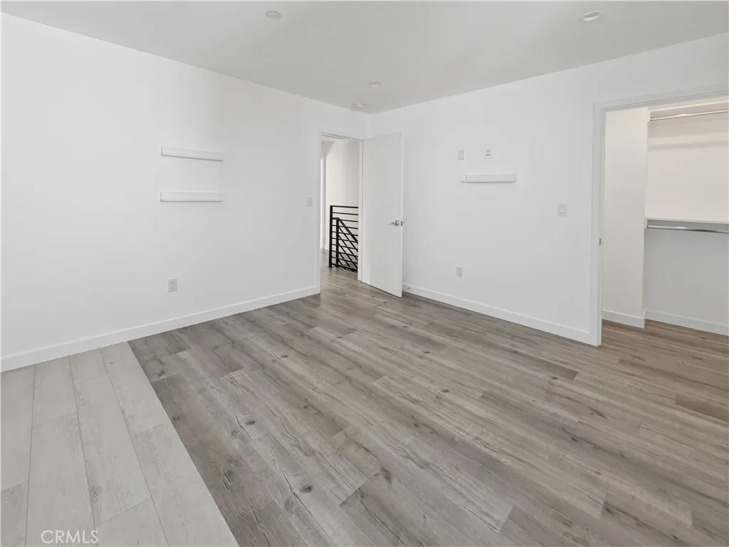 Additional image 19 of 10918 Hesby Street, North Hollywood, CA 91601