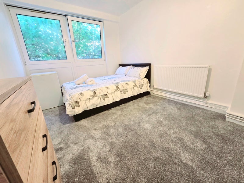 Room in a Shared House, London, E2, N1 7GU