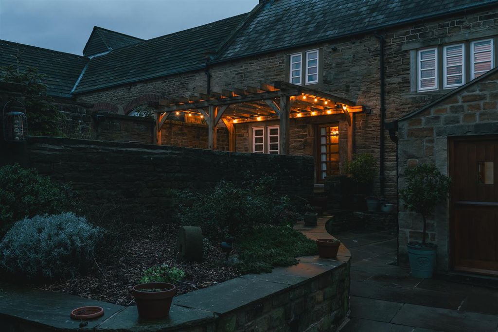 Additional image 59 of 5 bed semi-detached house for saleSloade Lane, Ridgeway, Sheffield S12