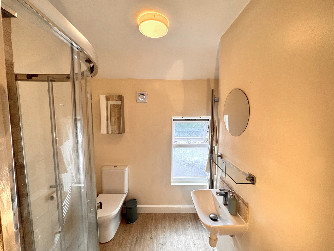 Additional image 12 of 2 Bed Penthouse, Hyde Park Road, LS6, N1 7GU