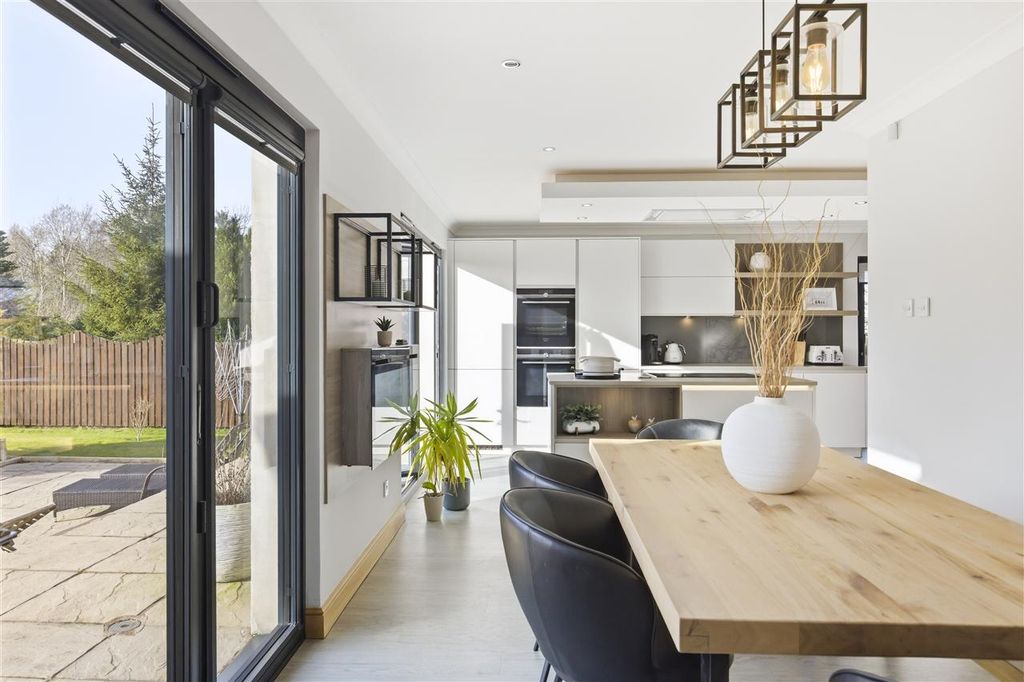 Additional image 7 of 4 bed property for saleHamilton Way, East Whitburn EH47