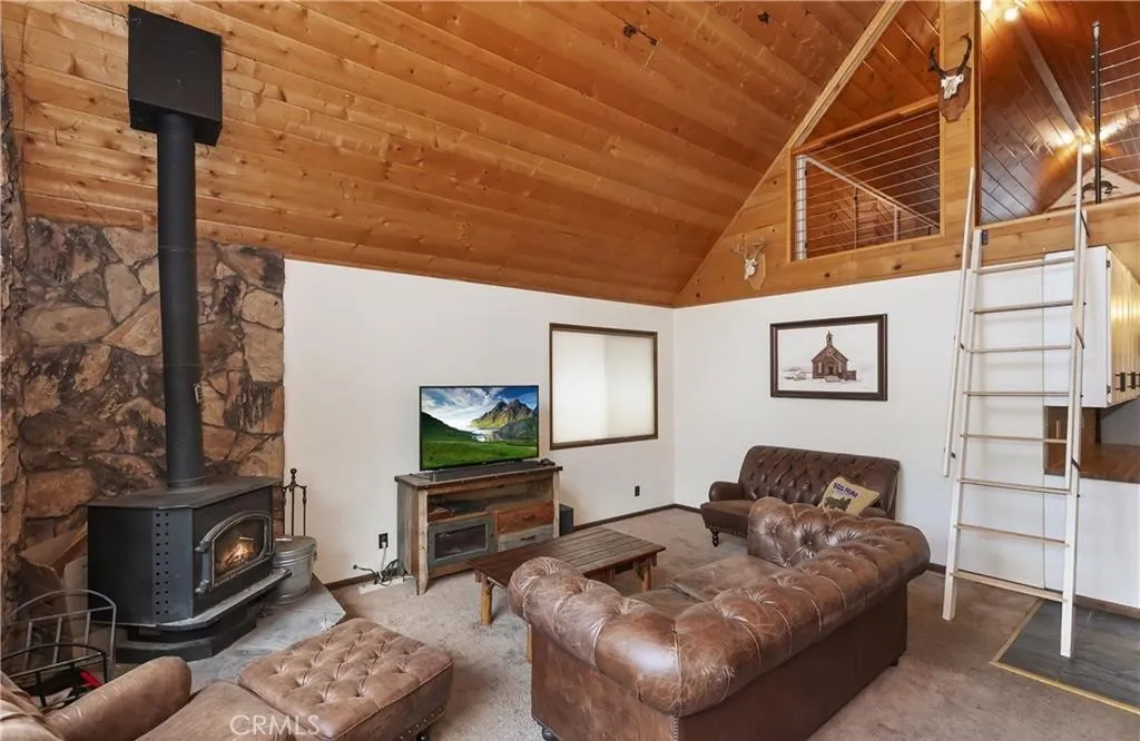 Additional image 6 of 220 E Angeles Blvd, Big Bear City, CA 92314
