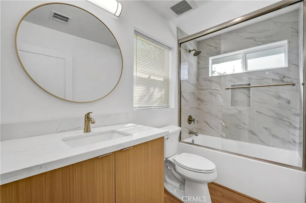 Additional image 15 of 18221 Chatsworth St Unit A, Northridge, CA 91326