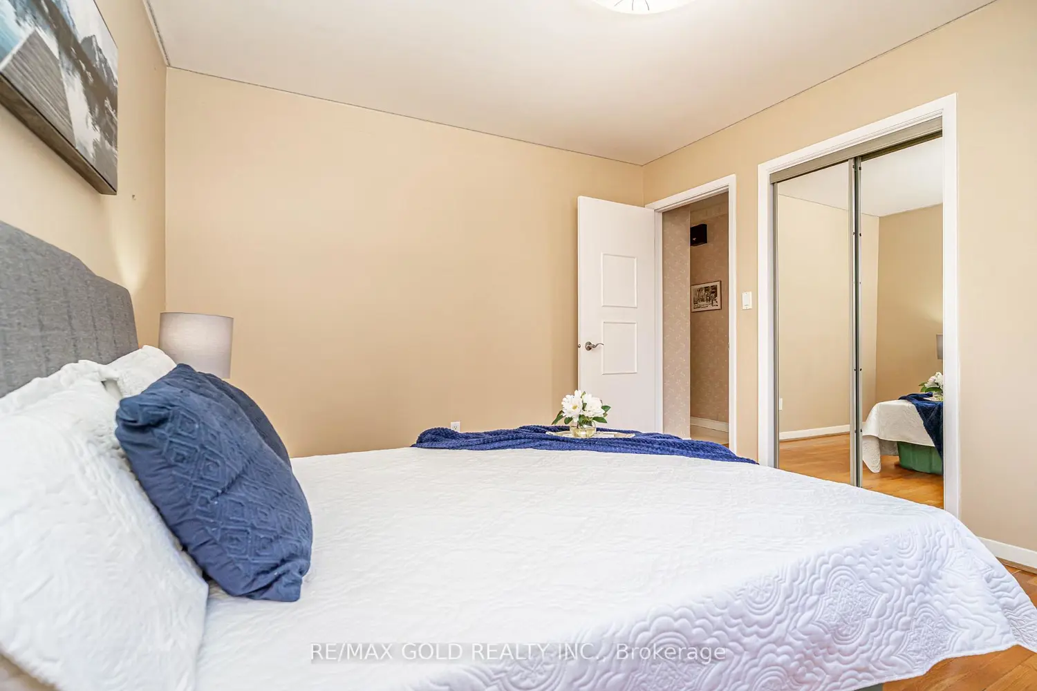 Additional image 14 of 11 Edgebrook Crescent