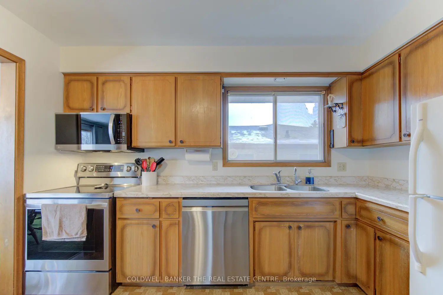 Additional image 8 of 98 Shea Crescent