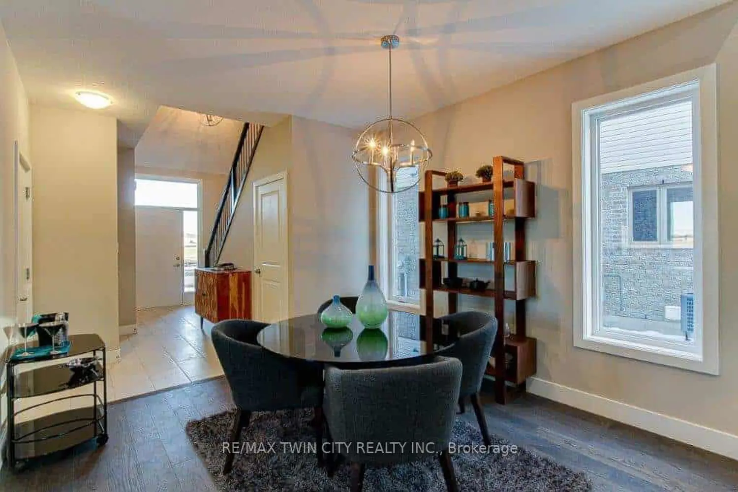 2100 Evans Boulevard photo 5