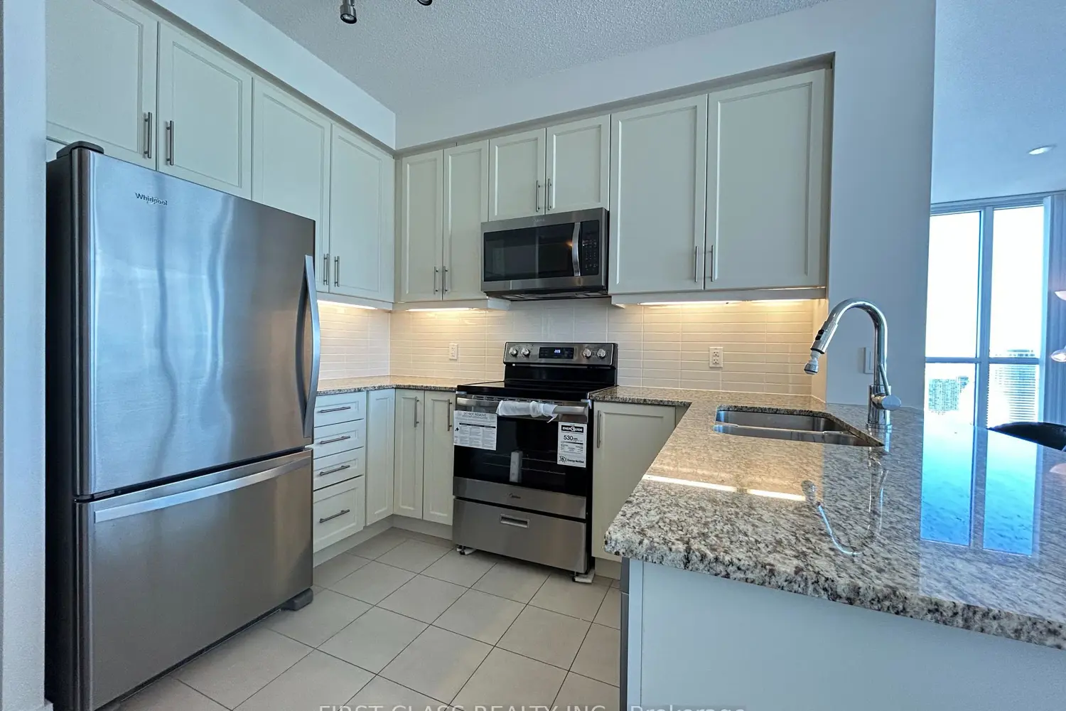 3975 Grand Park Drive 3809