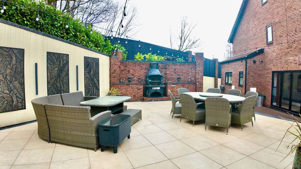 Additional image 67 of 5 bed detached house for saleOak Tree Rise, Newbridge NP11