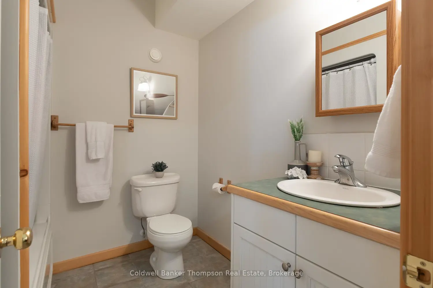 Additional image 17 of 48 Shellwood Shores Avenue