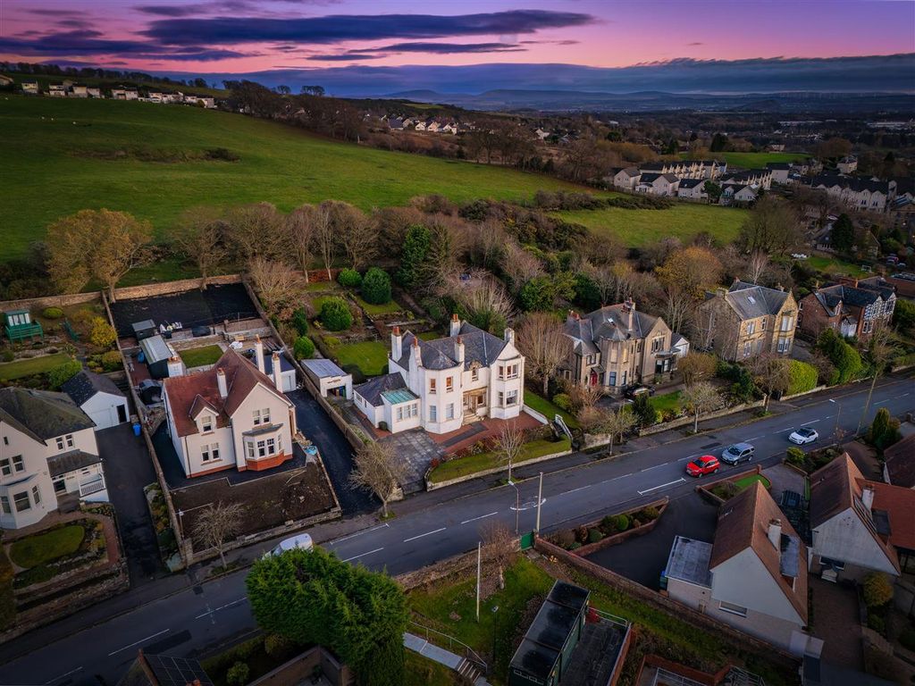Additional image 3 of 5 bed detached house for saleBalbardie Road, Craigard, Bathgate EH48