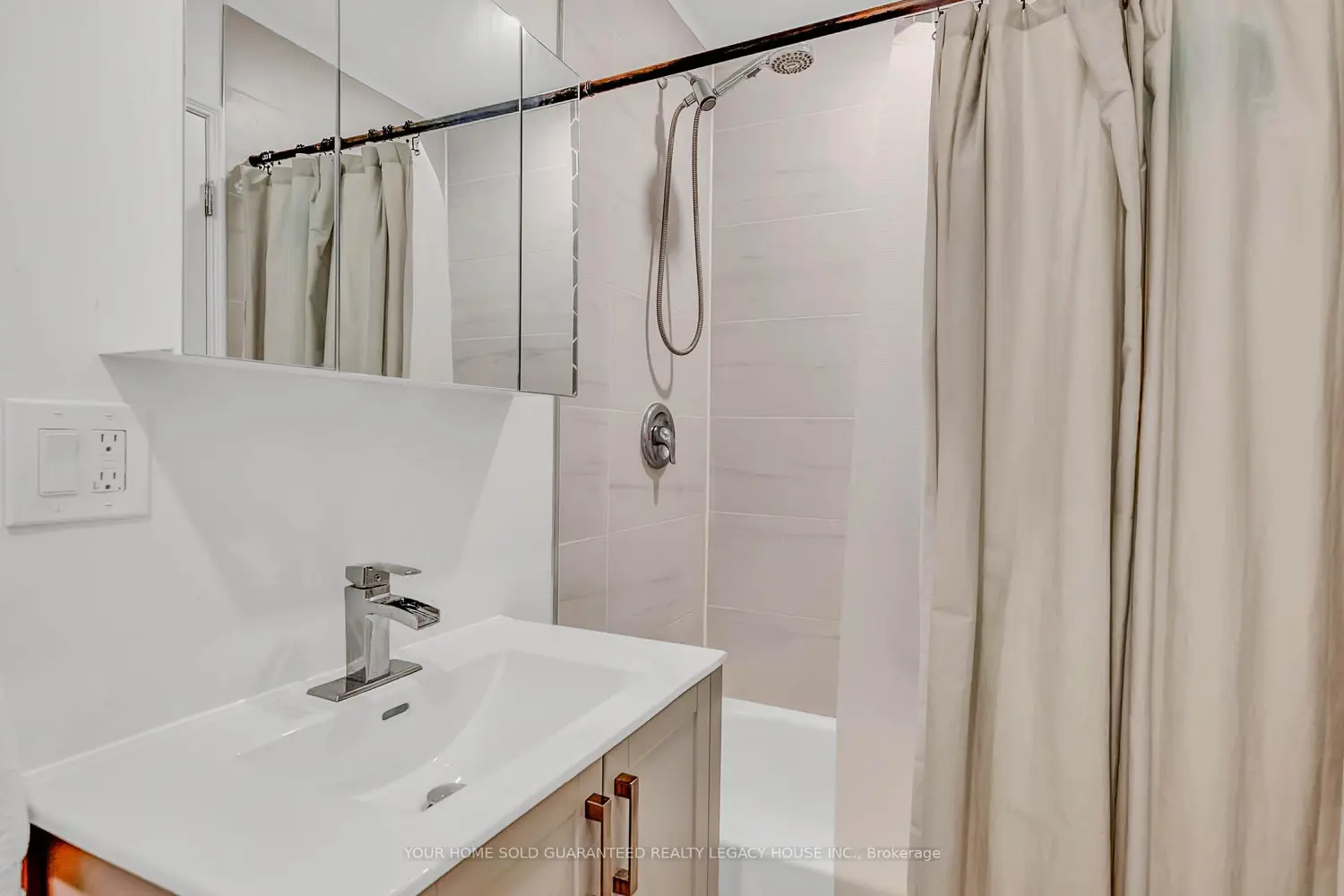 Additional image 16 of 64 Natale Court