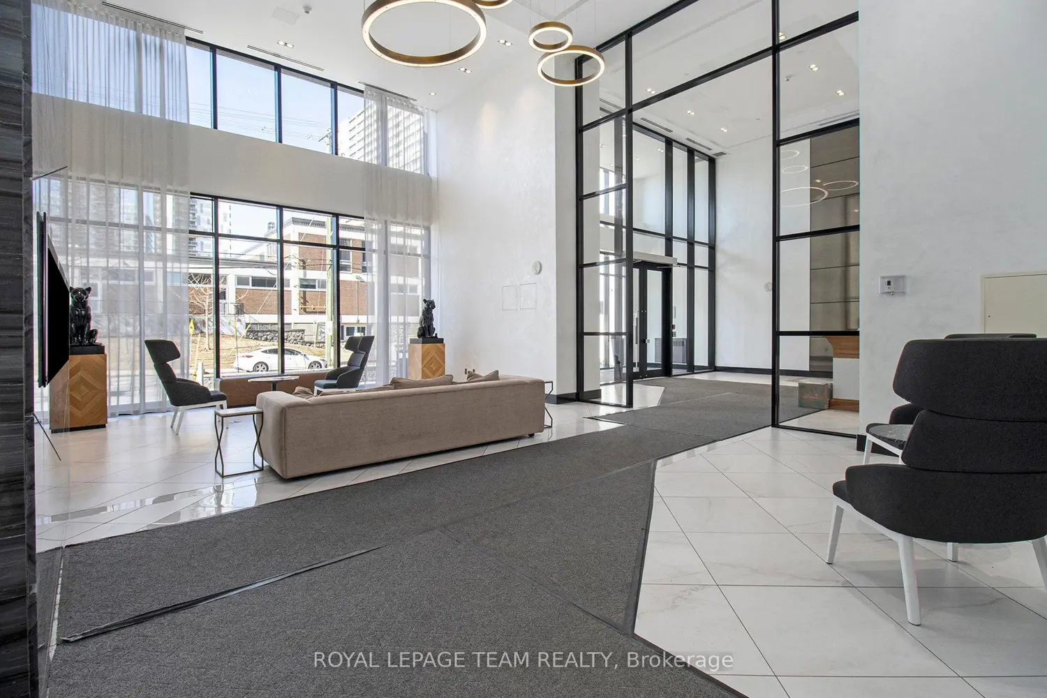 Additional image 2 of 255 Bay Street 714